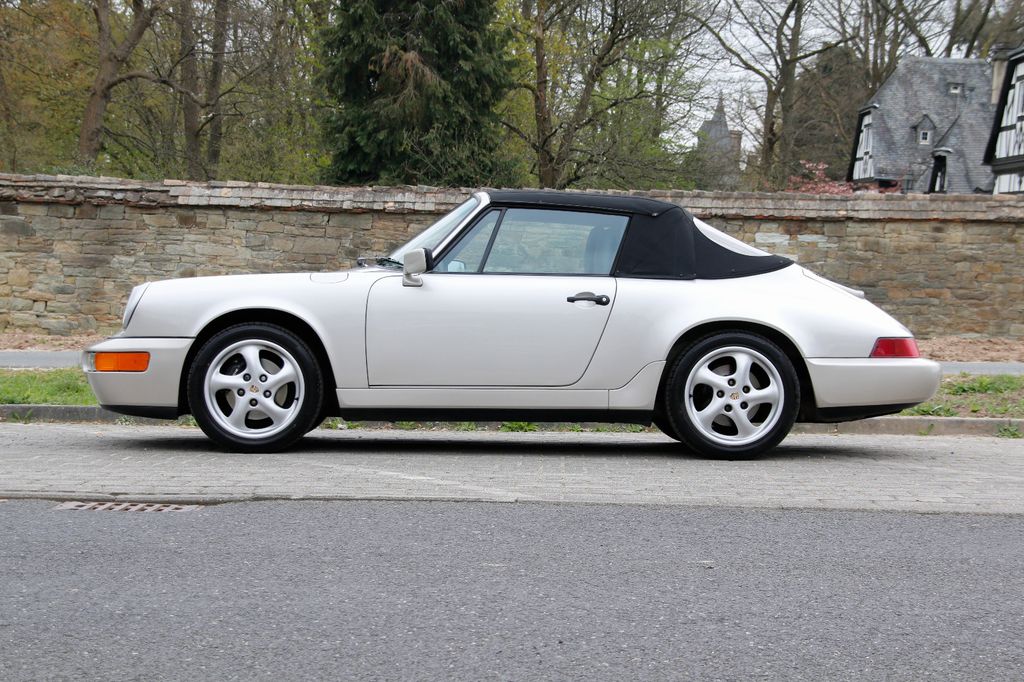Porsche 964