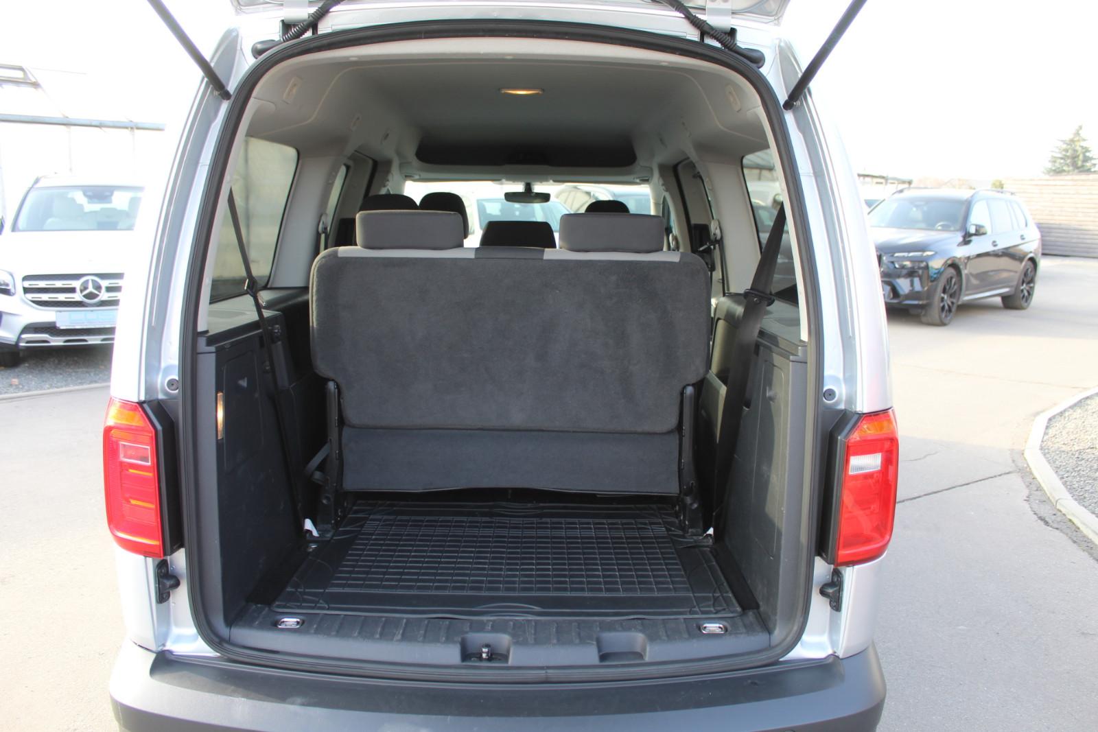 Volkswagen Caddy Maxi Trendline 2.0 TDI +7 Sitze+AHK+PDC+