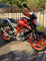 KTM 390 Duke - KTM VON 251 BIS 500 CCM