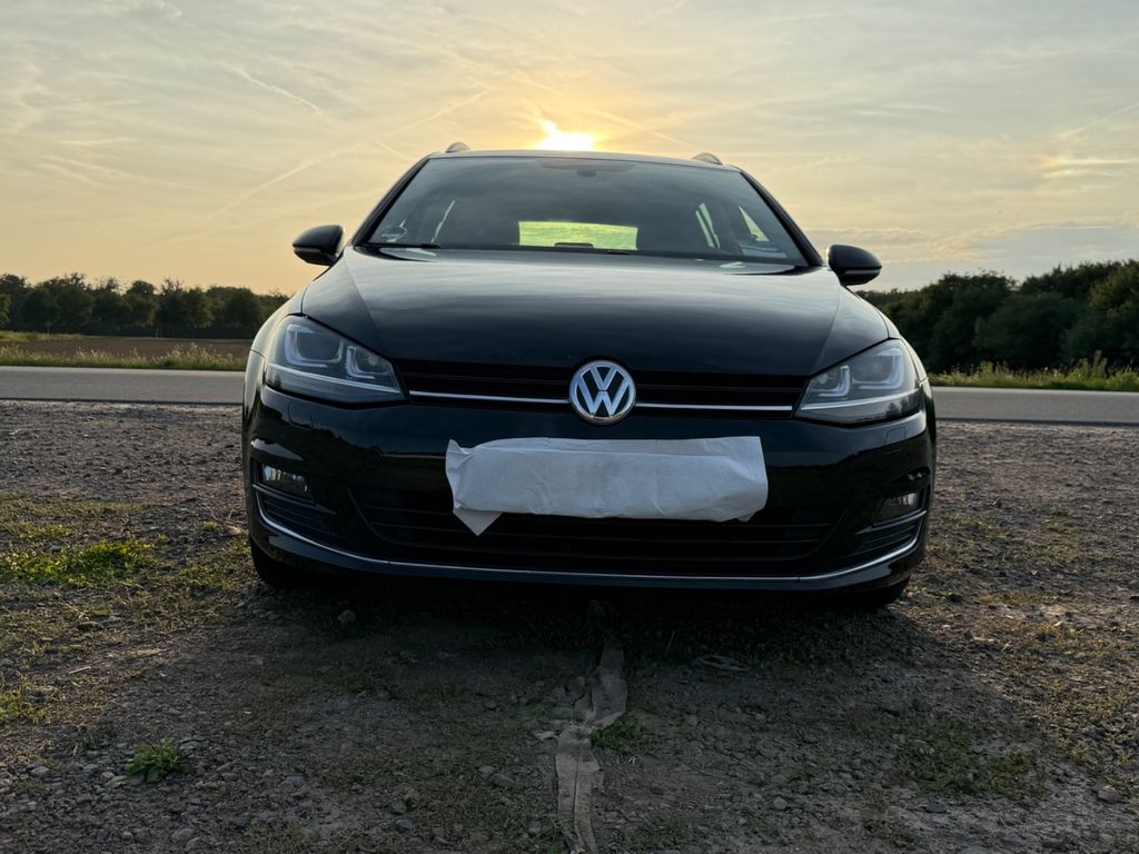 Image of Volkswagen Golf