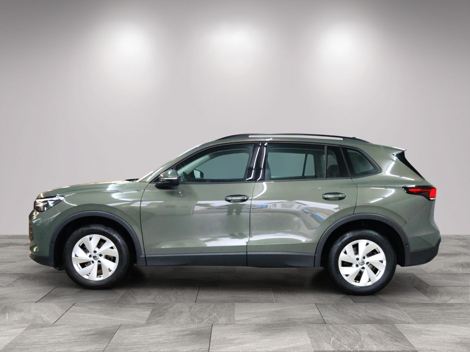 Volkswagen Tiguan 1.5 eTSI AHK LED Nav Sitzhzg RFK 03.30Gar foto 4