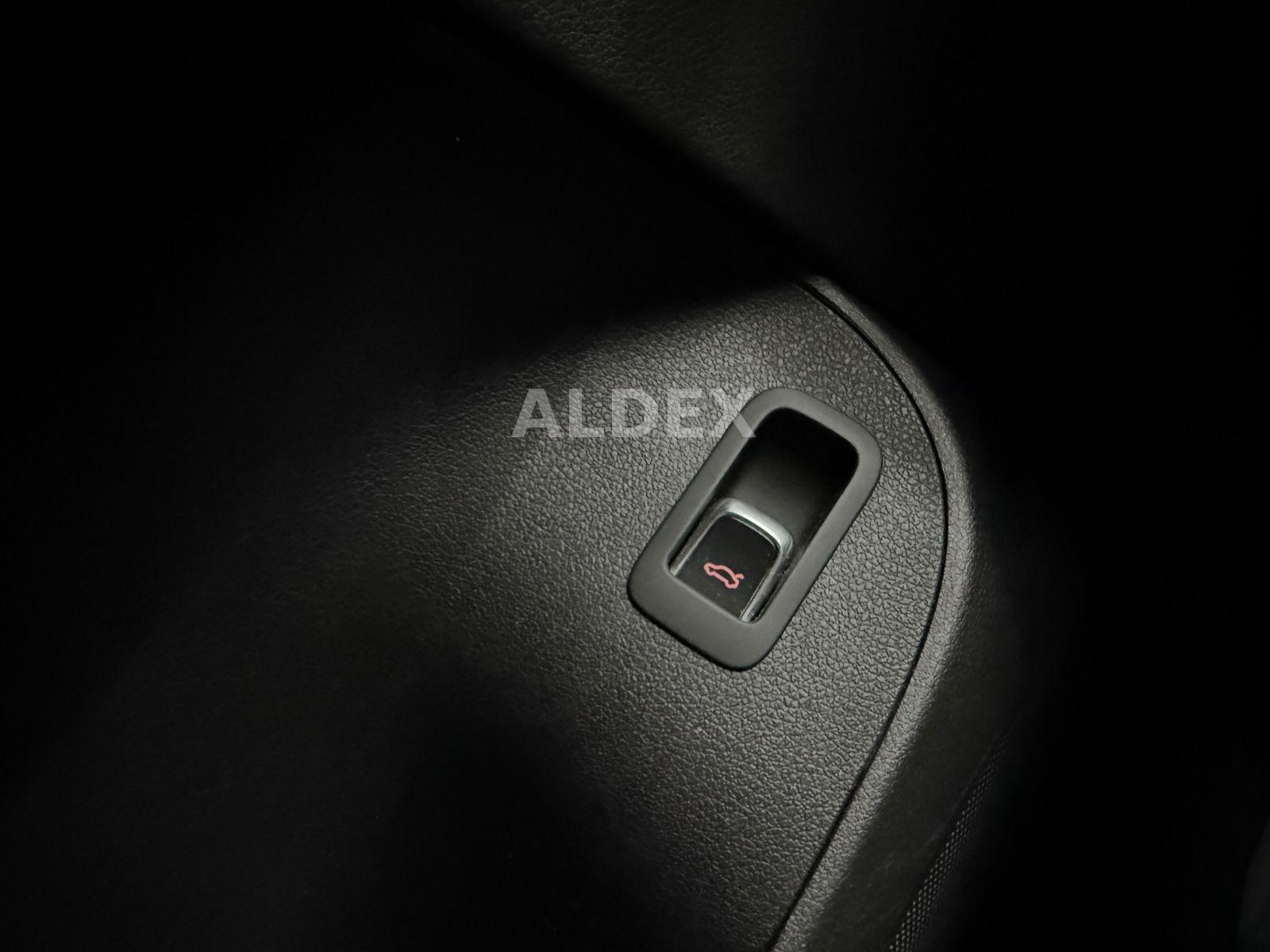 Audi Q5 2.0 TFSI quattro °WASSERPUMPE + BREMSEN NEU°