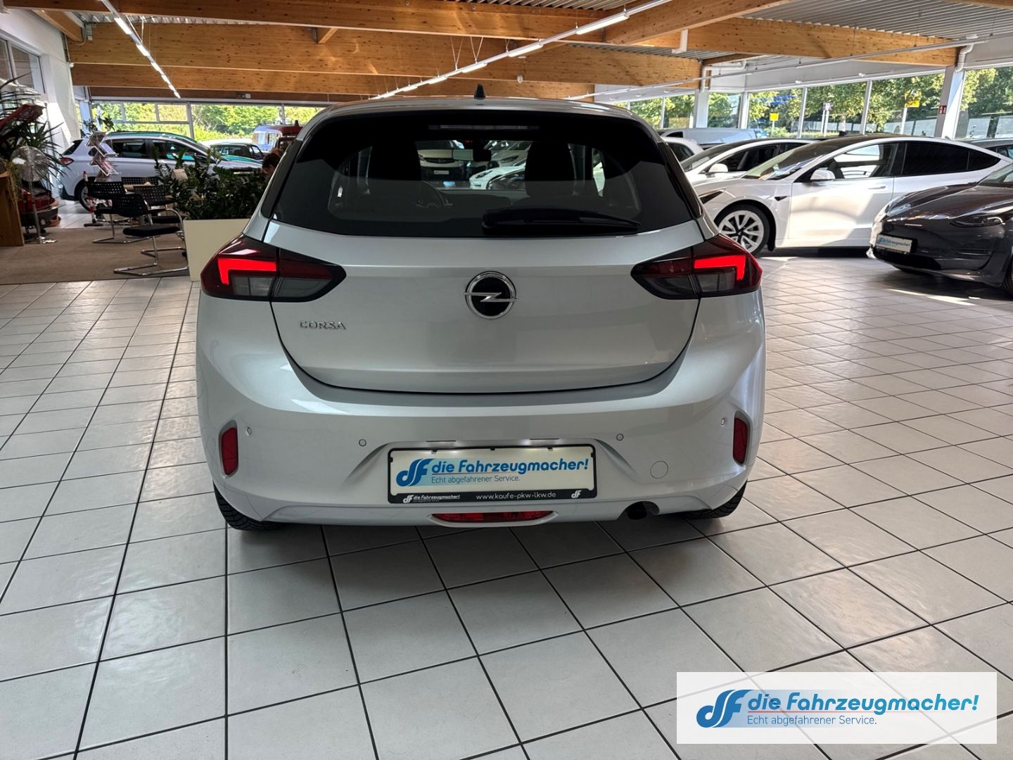 Fahrzeugabbildung Opel Corsa F Edition 1.2 EU6d Navi LED Apple CarPlay