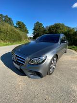 Mercedes-Benz E 400 d 4MATIC T Autom. - - Mercedes-Benz E 400 in Köln