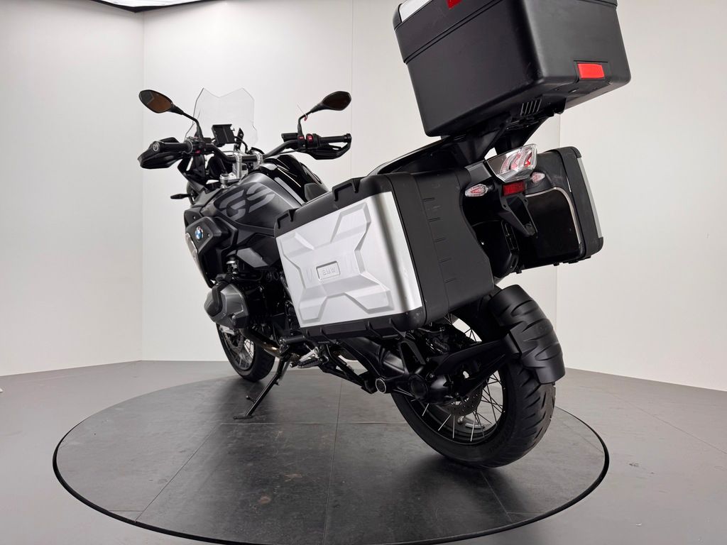 Fahrzeugabbildung BMW R1250 GS TRIPLE BLACK *4 PAKETE *VARIOKOFFER