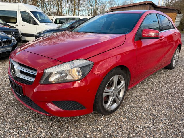 Mercedes-Benz A 180 BE Sportpaket+2Hd+Kamera+SHZ+T/Leder+T1/26