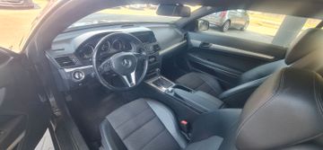 Mercedes E 220 - 2