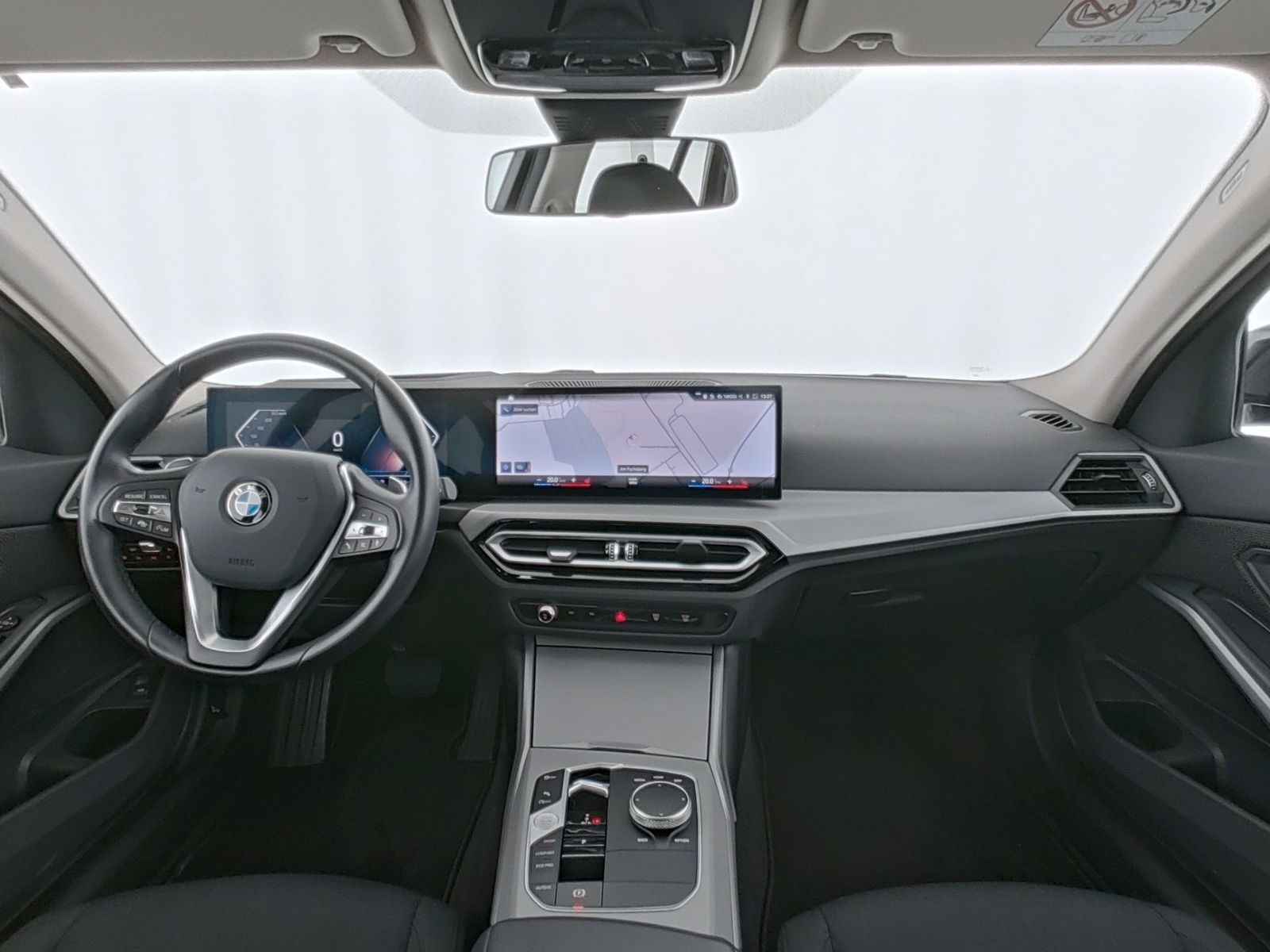 BMW 318i Touring LED|Kamera|HuD|Park-Assist|SHZ|Temp foto 15