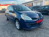 Renault Clio Authentique 1.2 16V Klima Tüv Neu - Renault Clio Authentique mit Benzin-Antrieb