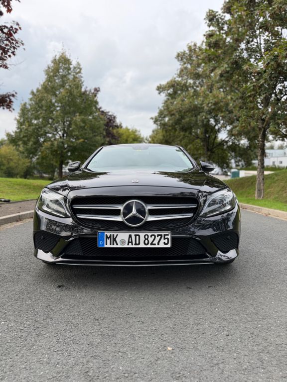 Image of Mercedes-Benz C 220