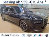 BMW 740 d xDrive M Sport PanoSky StHzg IconGl Aktivl - BMW 740 in Frankfurt (Main)
