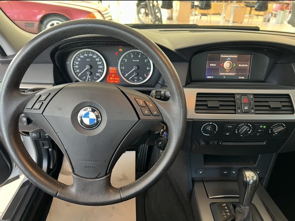 BMW 530 i Autom Klima Leder el.GSD Xenon PDC 2. Hand