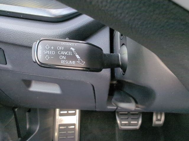 Fahrzeugabbildung SKODA Octavia Combi 2.0 TDI DSG Sportline MATRIX NAVI