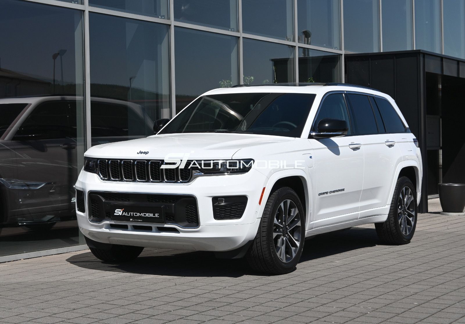 Fahrzeugabbildung Jeep Grand Cherokee 2.0 4xe PHEV Overland°UVP 93.580€