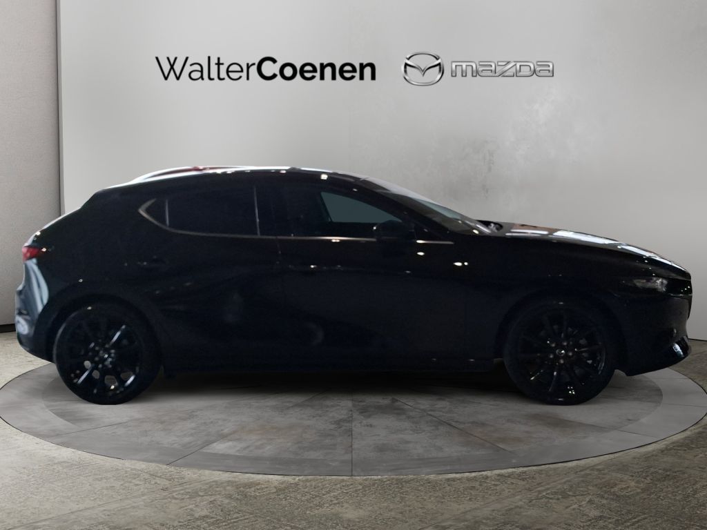 MAZDA 3 HOMURA 2,5G AT 140PS Navi Kamera LED-Licht MAZDA 3 HOMURA 2,5G AT 140PS Navi Kamera LED-Licht