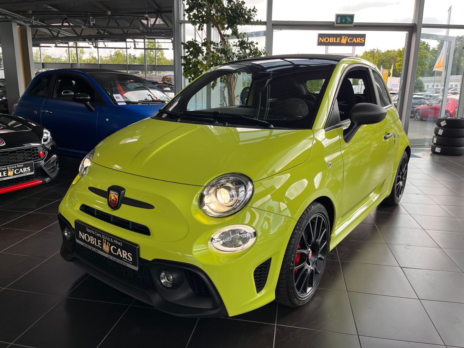 Fahrzeugabbildung Abarth 595 Competizione NAVI Xenon ALU