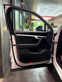 Volkswagen Touareg - 5