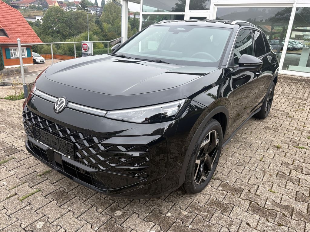 VW
                                T-Roc 1.5 eTSI 110 kW R-Line