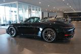 Porsche 992.2 Carrera 4S Cabrio | SportDesign | 18-Wege - mit Benzin-Antrieb: Sitzbelüftung, Cabrio