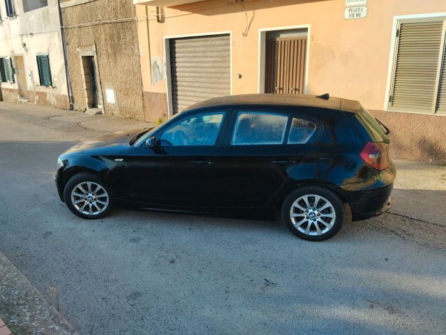 BMW Bmw 118 120d cat 5 porte Futura DPF