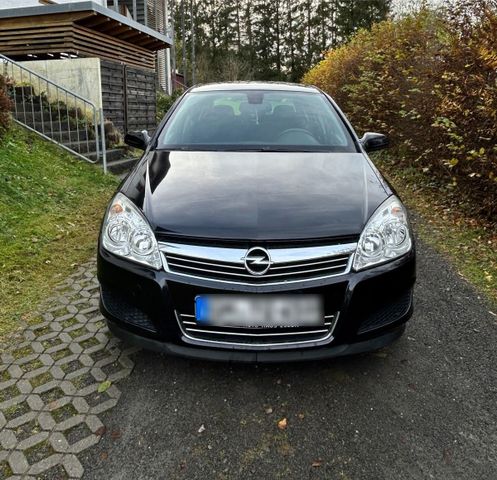 Opel Astra h / TÜV // NEU