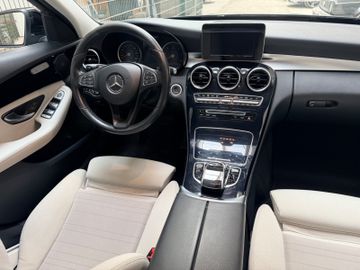 Mercedes C 220 - 11