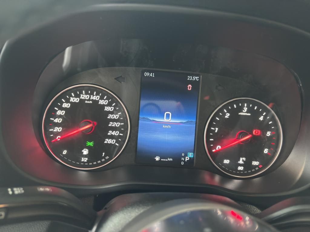 Fahrzeugabbildung Mercedes-Benz Vito 119 d Kasten 4x4 AHK*Standhzg*Sitzhzg*LED*