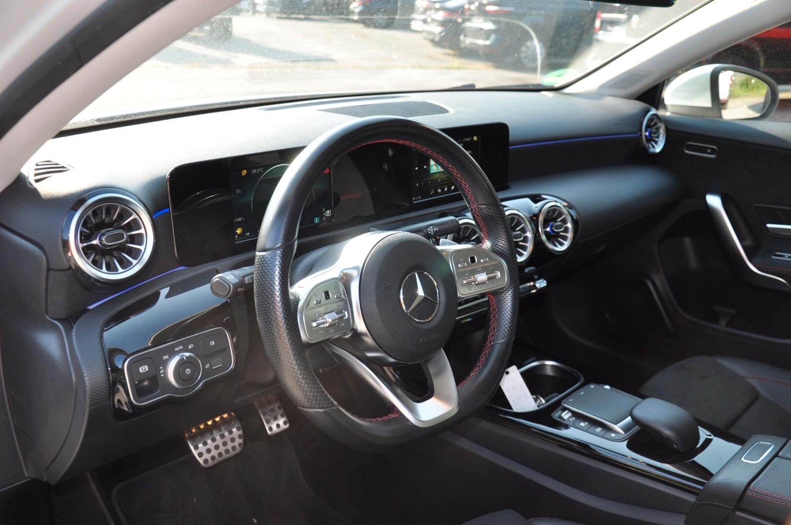 Mercedes-Benz A-Class d AMG Line 7G-DCT *Navi*AHK*LED*, миниатюра 9