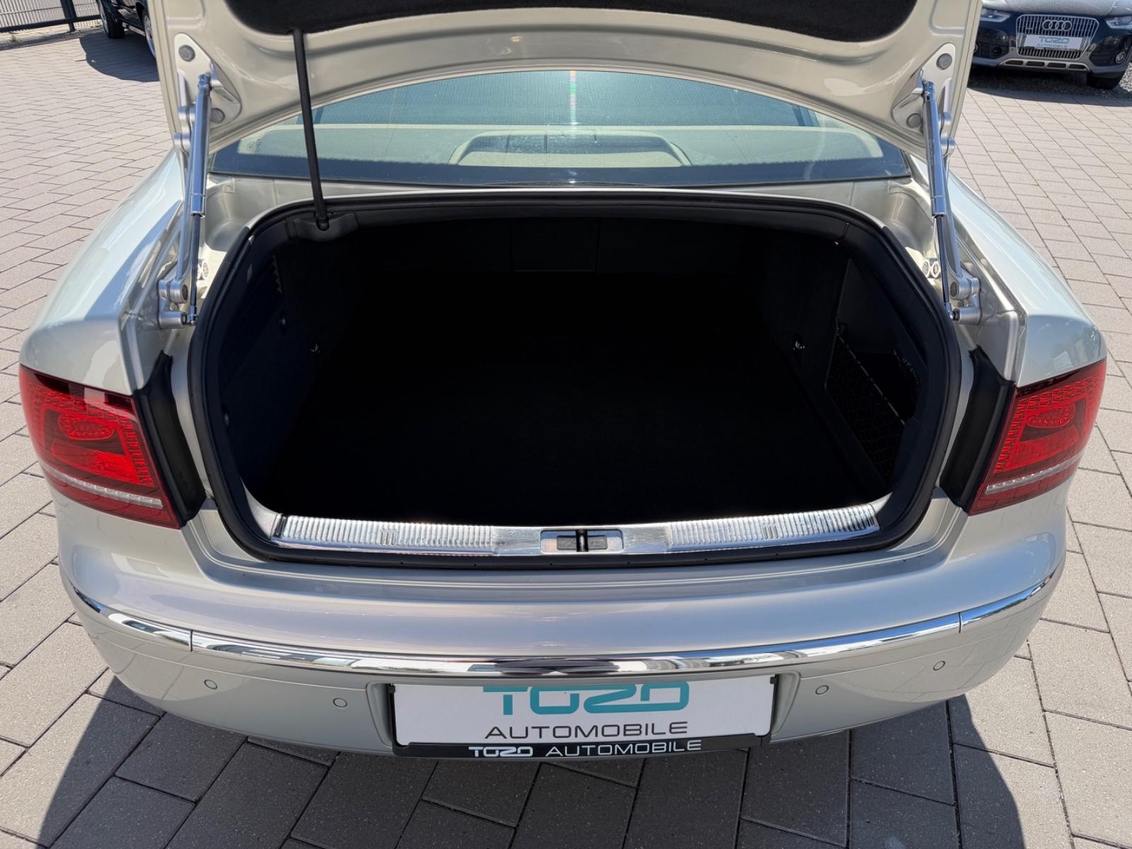 Volkswagen Phaeton 3.6 FSI Exclusive*VW SCHECKHEFT*TOP*
