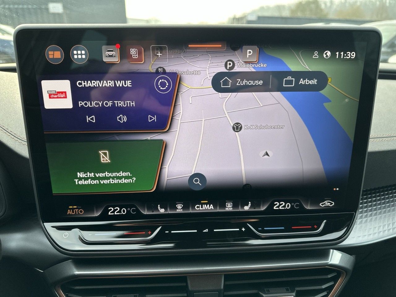 Fahrzeugabbildung CUPRA Leon Sportstourer 1.5 TSI 110 kW (150 PS) 6-Gang - mit KI generiert/bearbeitet