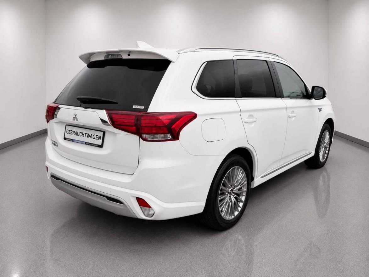 Mitsubishi Plug-In Hybrid Outlander 2.4'Basis'