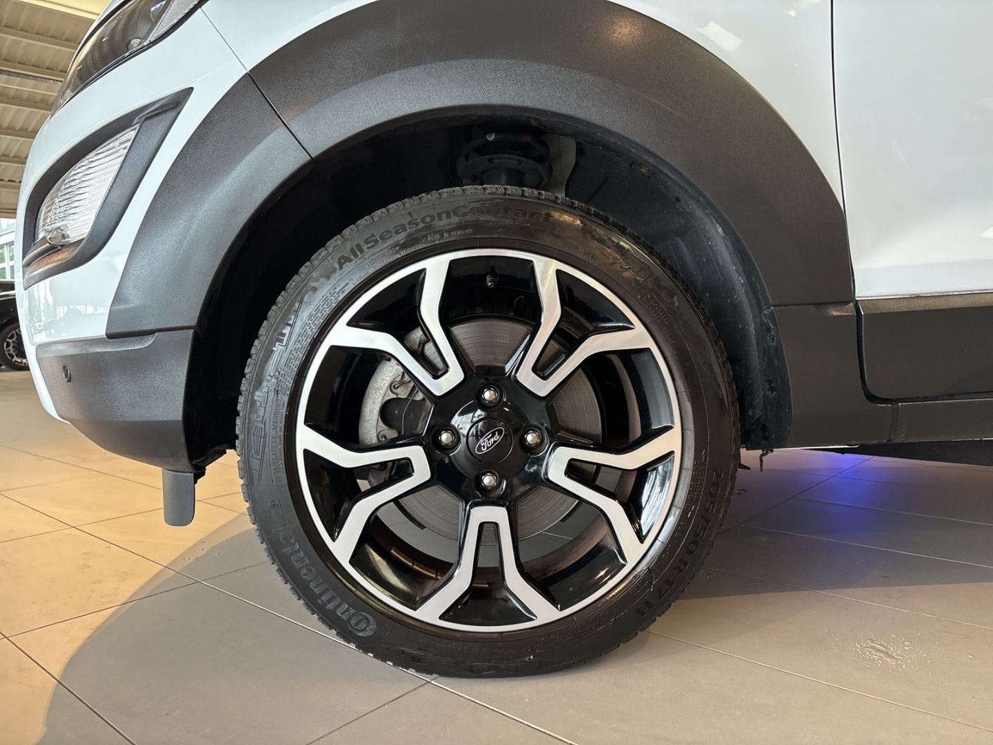Fahrzeugabbildung Ford EcoSport Active AHK-abnehmbar GJR  B&O Sound LED
