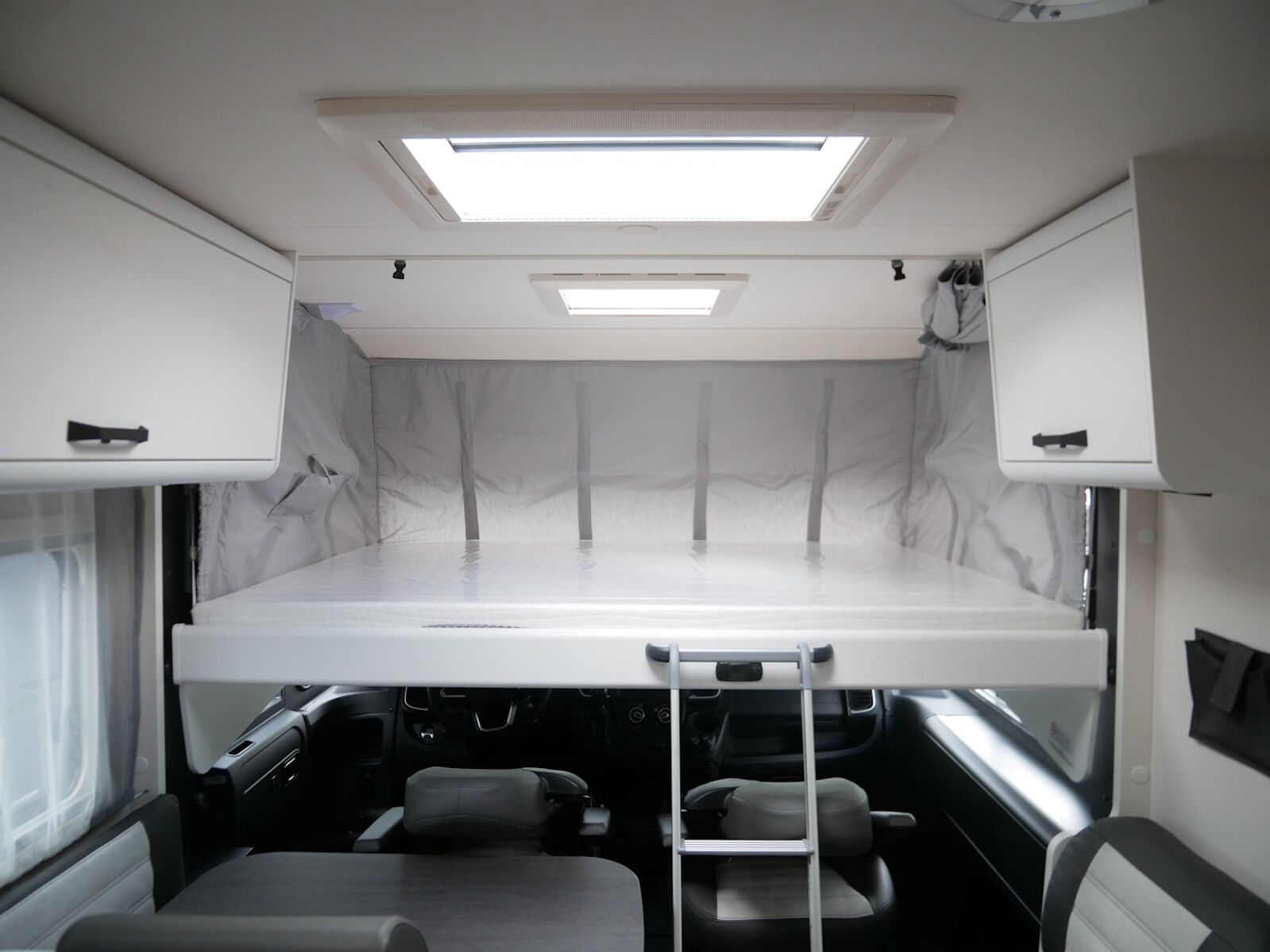 Fahrzeugabbildung Sunlight Adventure I 68 180PS,Aut.Combi6E,4,4
