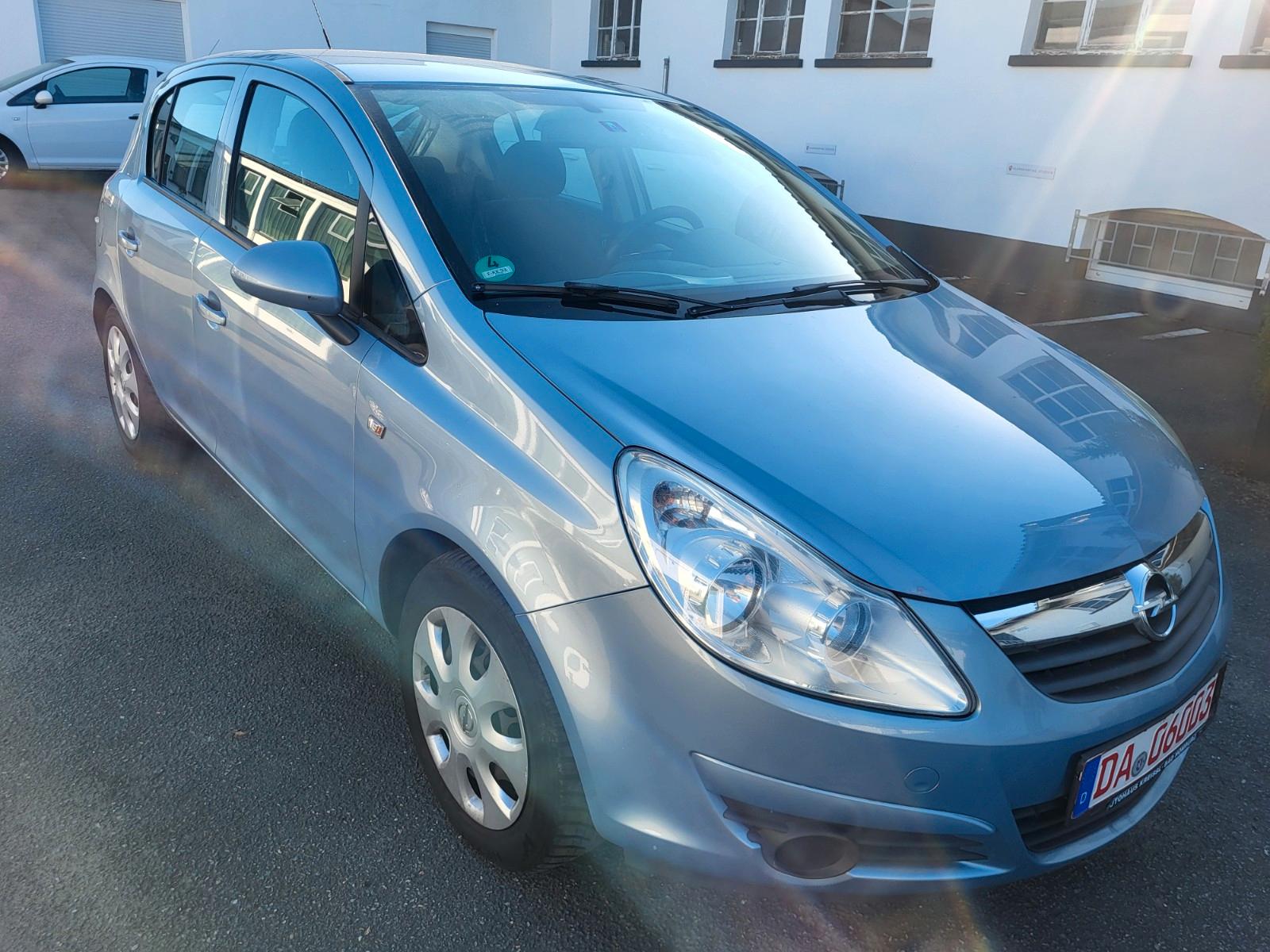 Opel Corsa D Edition