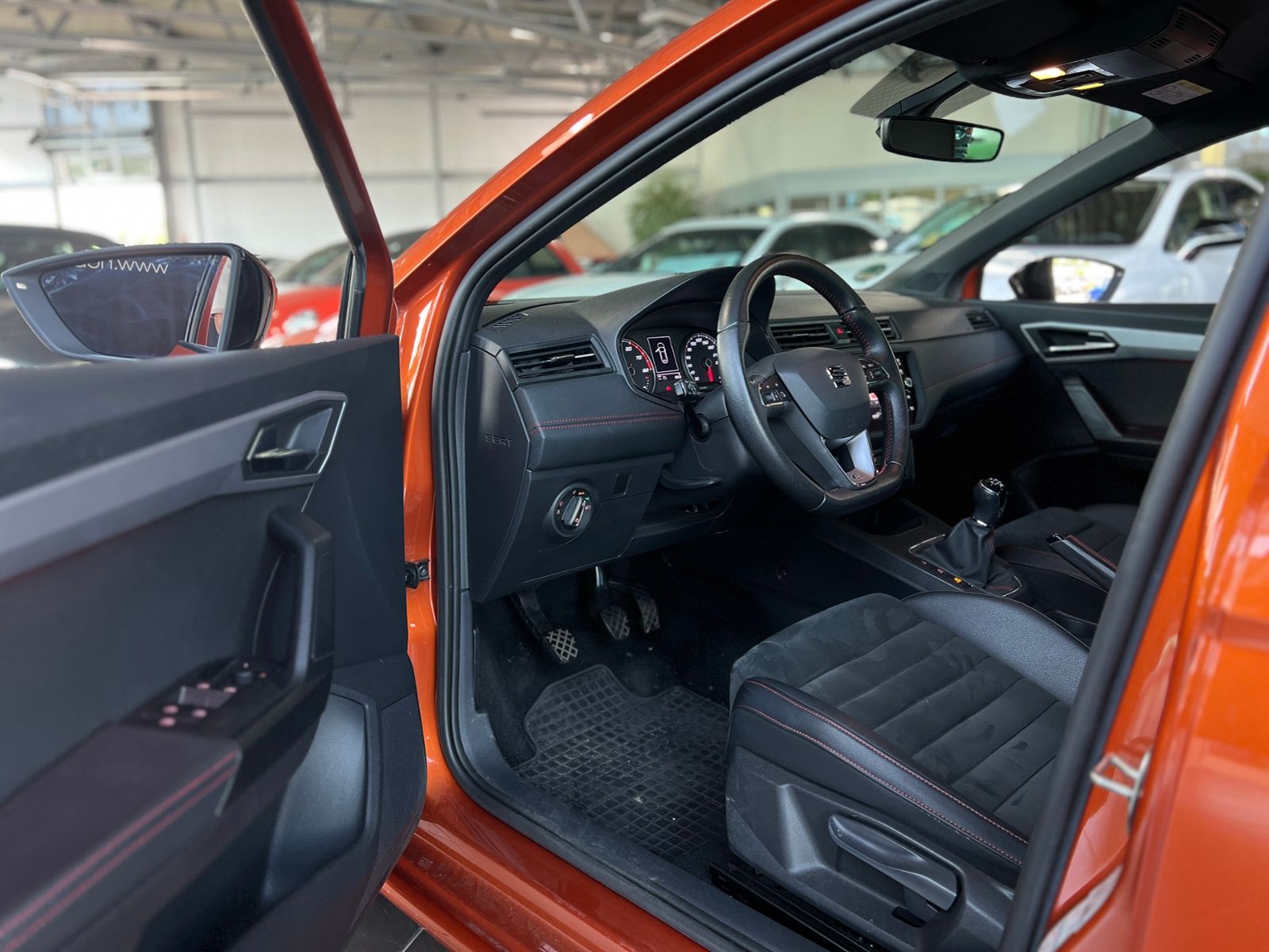 Fahrzeugabbildung SEAT IBIZA 1.0 TSI FR KLIMA LED NAVI ALU