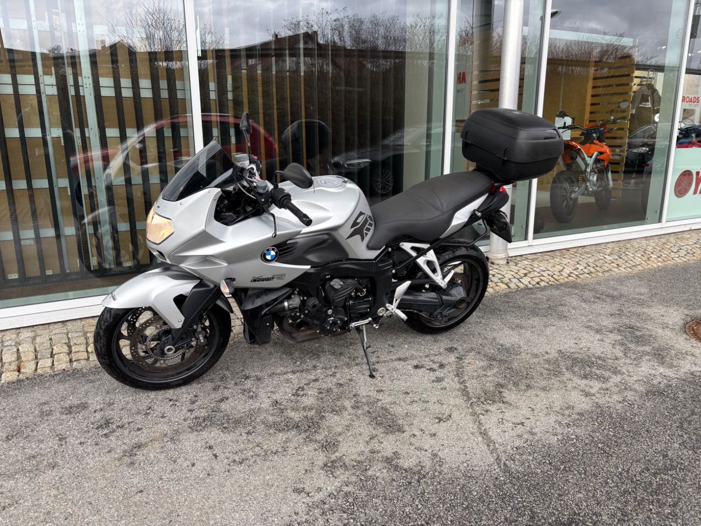 Fahrzeugabbildung BMW K 1200 R Sport