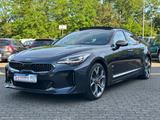 Kia Stinger GT 4WD - graue Kia Stinger