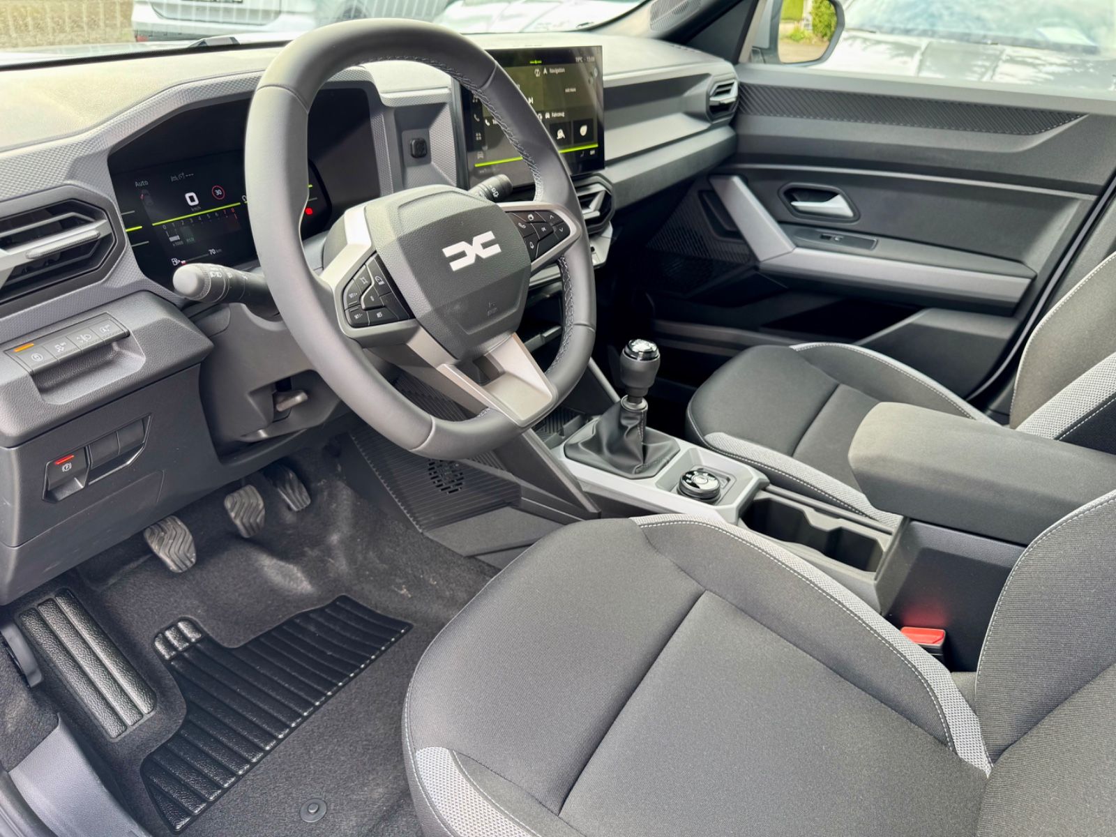 Dacia Duster TCe 130 Journey 4x4*Navi*18Zoll*Allwetter imagem 3