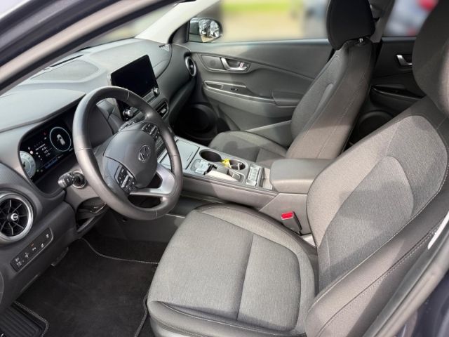 Fahrzeugabbildung Hyundai KONA Trend Elektro 2WD +NAVI+KLIMA+LED+RFK+UVM+