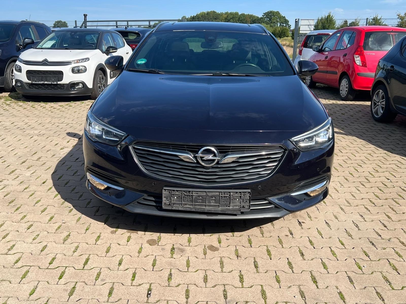Opel Insignia B ST Scheckheft Navi Klima LED Pano AHK