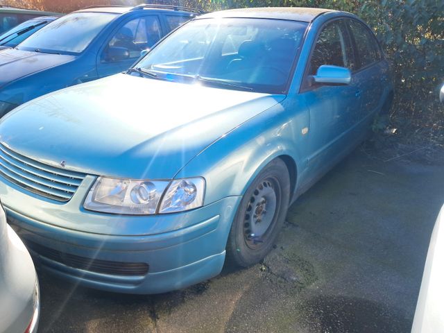 Volkswagen Passat 1.8 T Highline