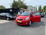 Toyota Yaris 1.8 TS 1.Hand Klimaauto. Allwetter 17" TÜV - Toyota Yaris: 1.8