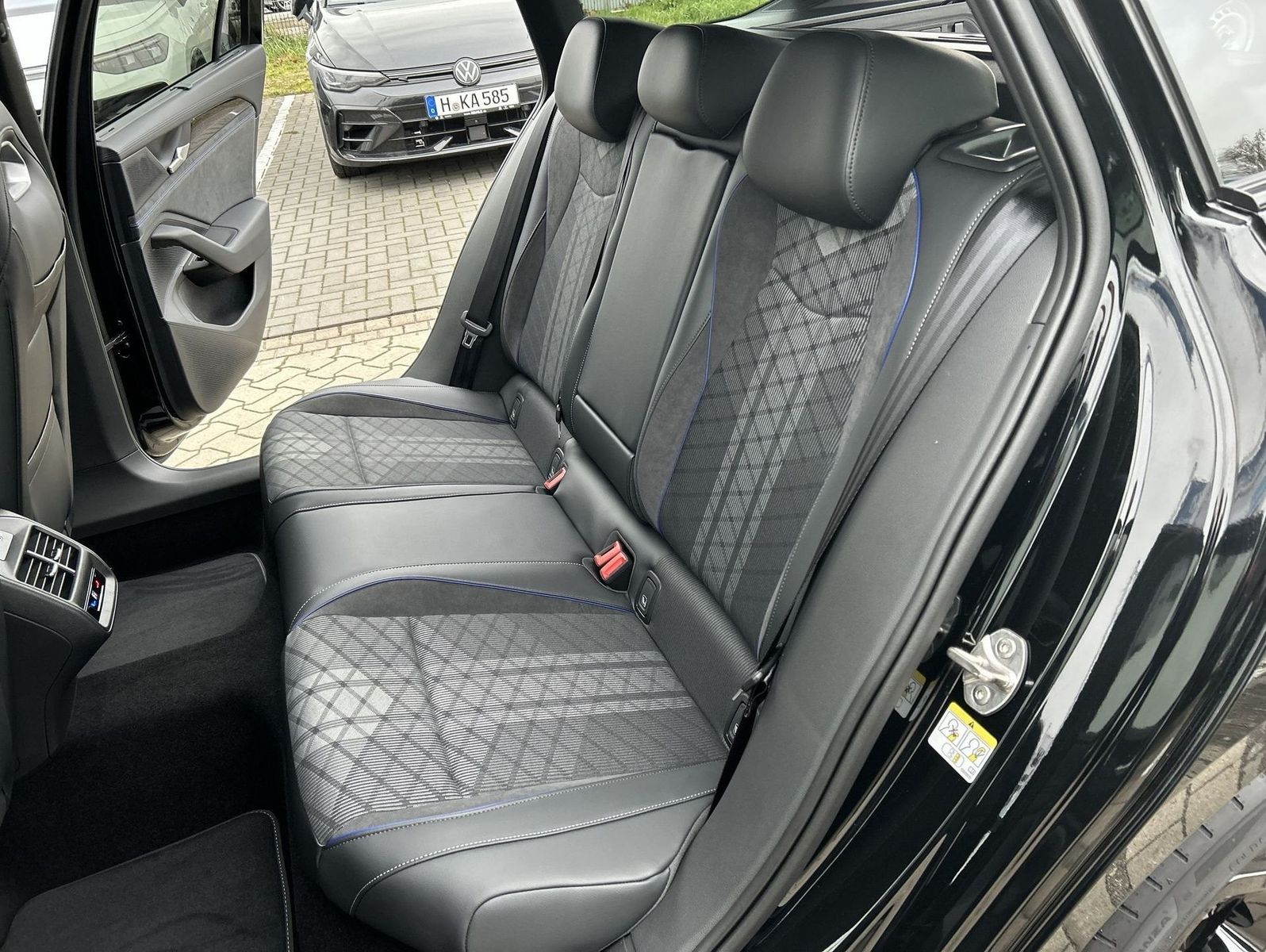 Volkswagen Passat - Bild 9