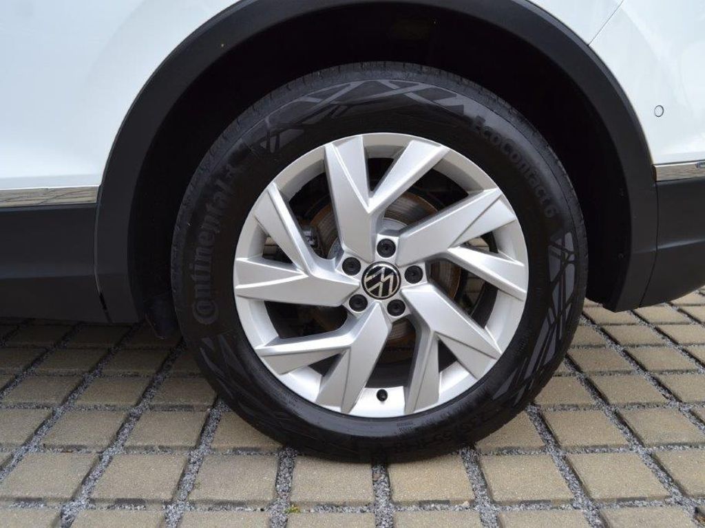 Tiguan 2.0 TDI 4Motion DSG IQ.DRIVE/AHK/18-ZOLL/