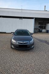 Opel Astra Sports Tourer 1.6 Turbo INNOVATION 132... - Opel Astra aus 2011: Turbo
