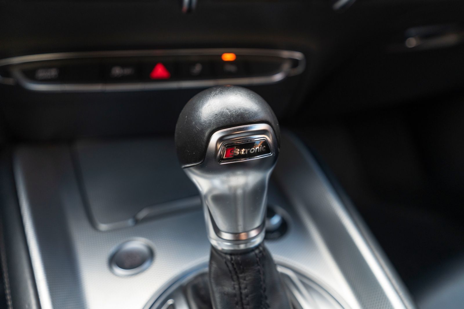 Fahrzeugabbildung Audi TT Coupe 2.0TFSI S-Tronic KAM B&O LED QUATTRO