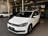 Volkswagen Touran 1.5 TSI Highline ACC LED Pano. R.Cam AHK  - Volkswagen Touran: Leder