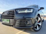 Audi Q7 3.0 TDI QUAT*S-LINE*NACHT*PANO*7-SITZ*AHK*ACC - Audi mit Diesel-Antrieb