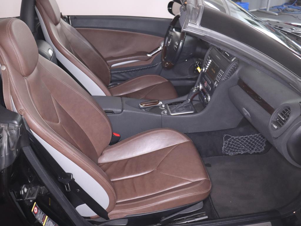 Mercedes-Benz SLK 350