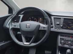 SEAT Leon 2.0 TDI Xcellence Alcantara Voll Led